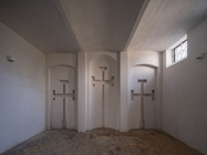 Pressefoto: Mausoleum Kunzemann (2024), Friedhof Dreifaltigkeit II in Berlin (© D Form Architekten, Foto: Stephan Bögel) 
