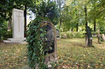 Auf dem Friedhof Segen (Foto © Egbert Schmidt)