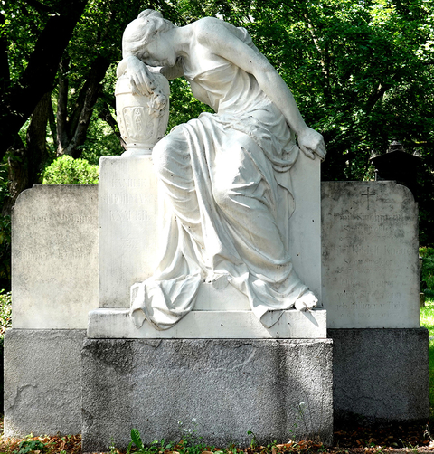 Auf dem Friedhof Georgen-Parochial I (© Katrin Manke)
